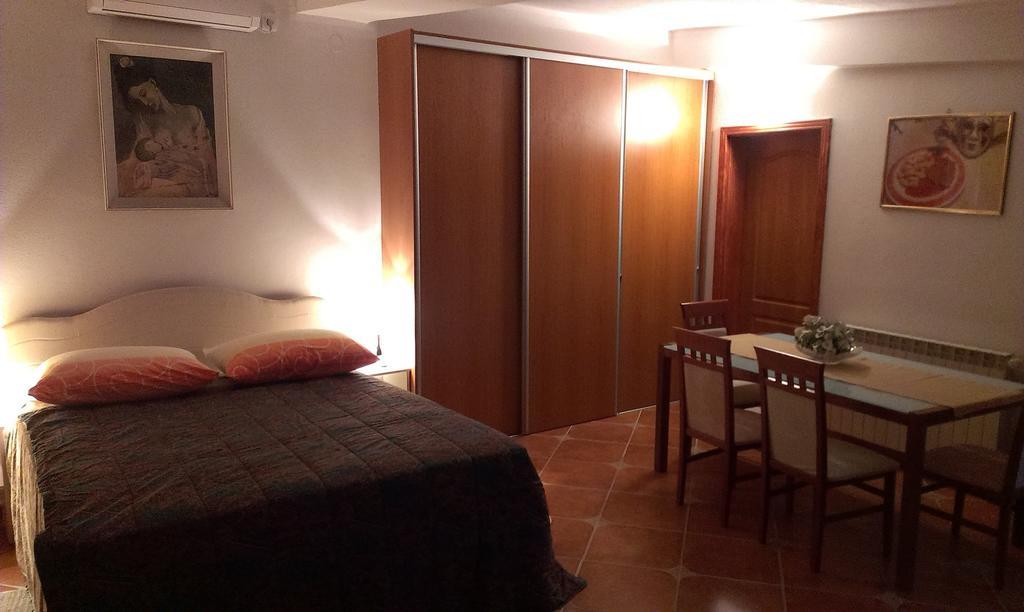 Apartment City Garden Kotor Zimmer foto